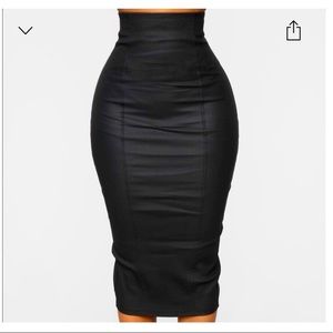 Black High Waist Pencil Skirt 🖤